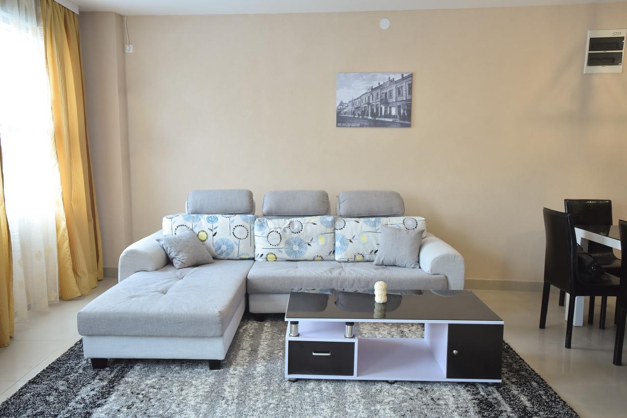 City Center Apartments Пирот Экстерьер фото