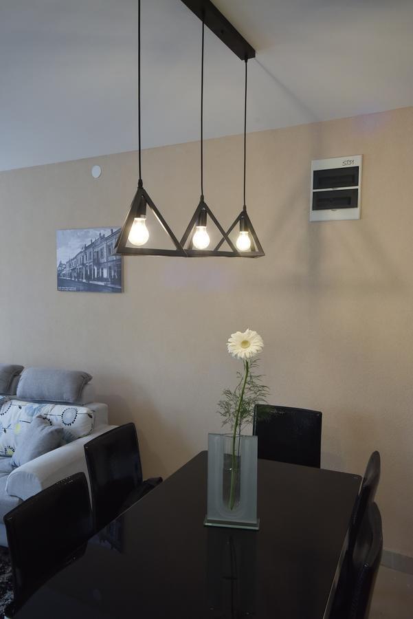 City Center Apartments Пирот Экстерьер фото