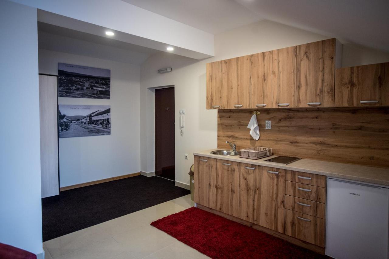City Center Apartments Пирот Экстерьер фото